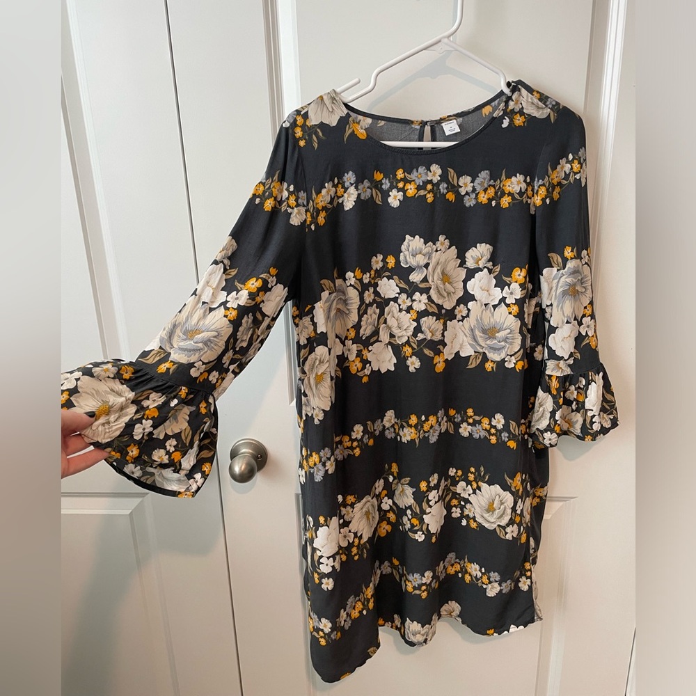 Old Navy Floral Print 3/4-Sleeve Shift Dress